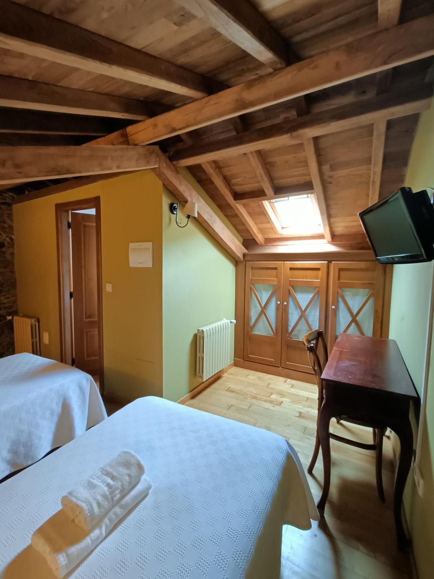 A Casa Da Torre Branca Hotell Santiago de Compostela Exteriör bild